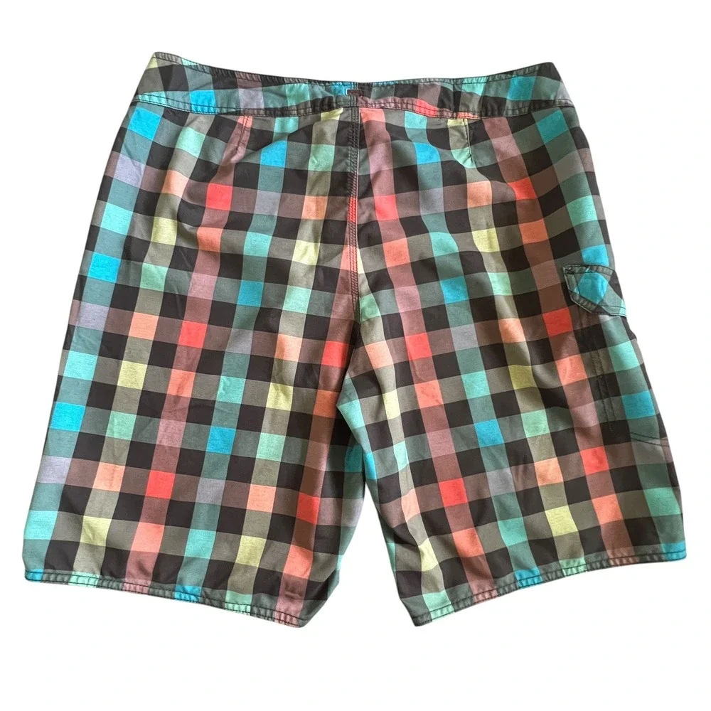 Quiksilver Board Shorts‎ Mens Size 36 Plaid Swim Trunks Multicolor Surf Beach